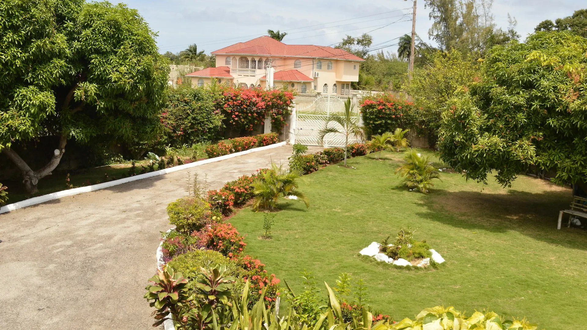 *** Couette-café Nature Bliss - Lifestyle Center Montego Bay Jamaïque